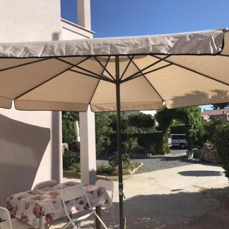 Barbat na Rabu Apartmani Kastelan מראה חיצוני תמונה