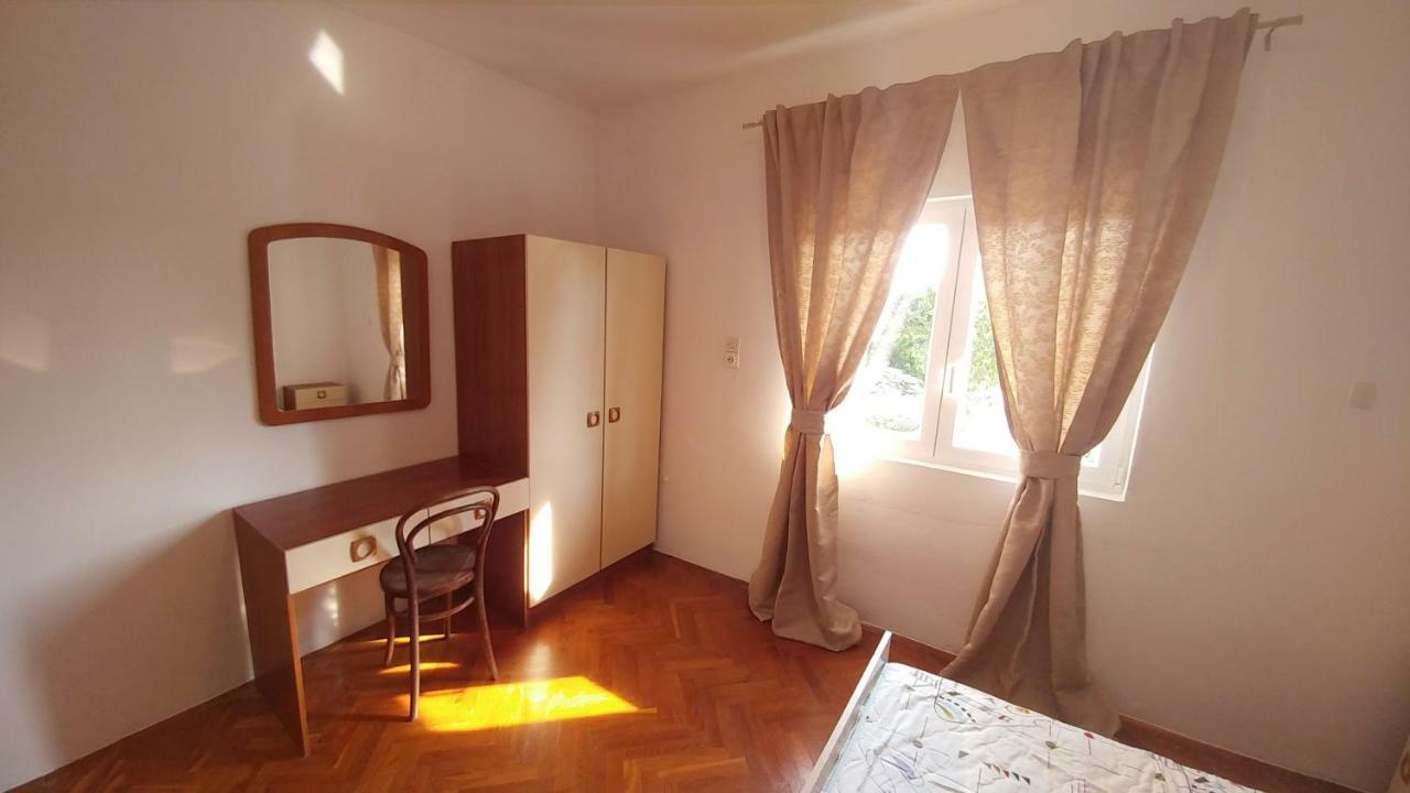 Barbat na Rabu Apartmani Kastelan מראה חיצוני תמונה