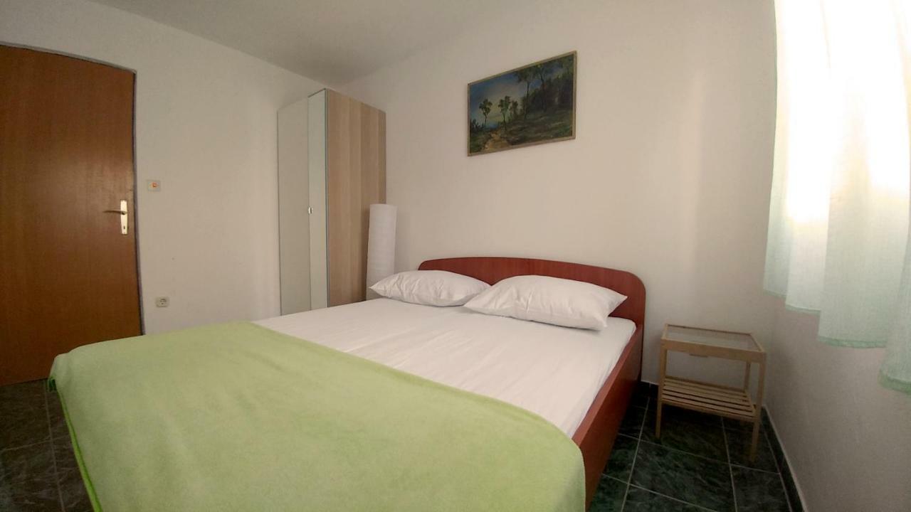 Barbat na Rabu Apartmani Kastelan מראה חיצוני תמונה
